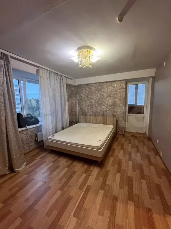 1-к. квартира, 40 м, 6/10 эт. - Фото 1