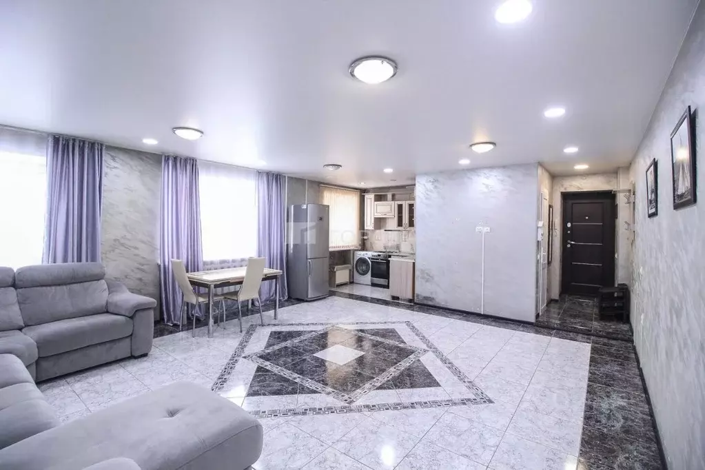 1-к кв. Алтайский край, Барнаул ул. Антона Петрова, 209 (56.6 м) - Фото 1