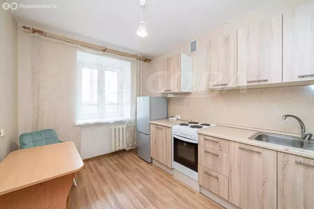 1-комнатная квартира: Тюмень, улица Щербакова, 150к2 (34 м) - Фото 2