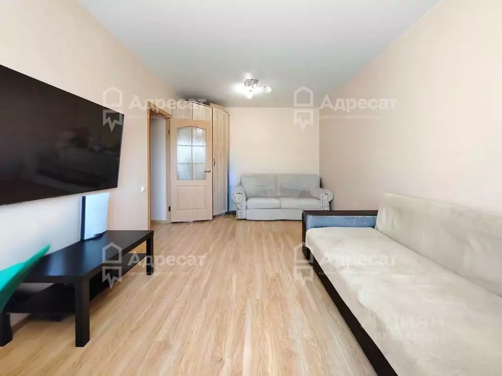 1-к кв. Волгоградская область, Волгоград ул. Базарова, 2 (39.1 м) - Фото 2