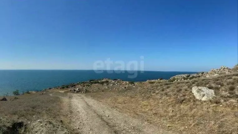 Участок в Крым, Ленинский район, Мысовское с/пос, с. Семеновка ул. ... - Фото 1
