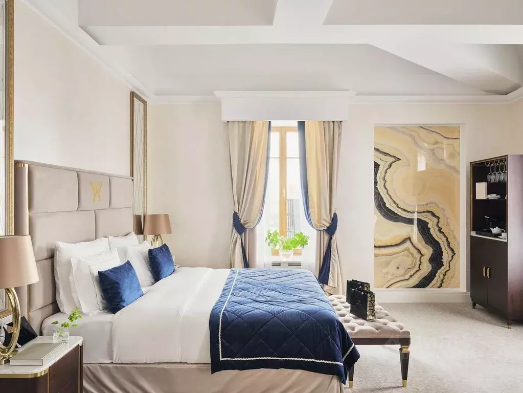 Комната Санкт-Петербург Невский просп., 7-9 (60.0 м) - Фото 1