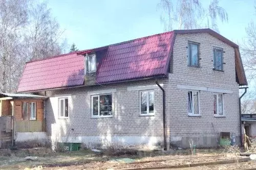 Дом в Новгородская область, Новгородский район, Бронницкое с/пос, с. ... - Фото 1