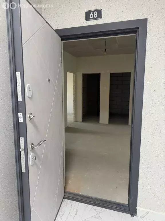 3-комнатная квартира: Ставрополь, Российский проспект, 12к2 (88.2 м) - Фото 1