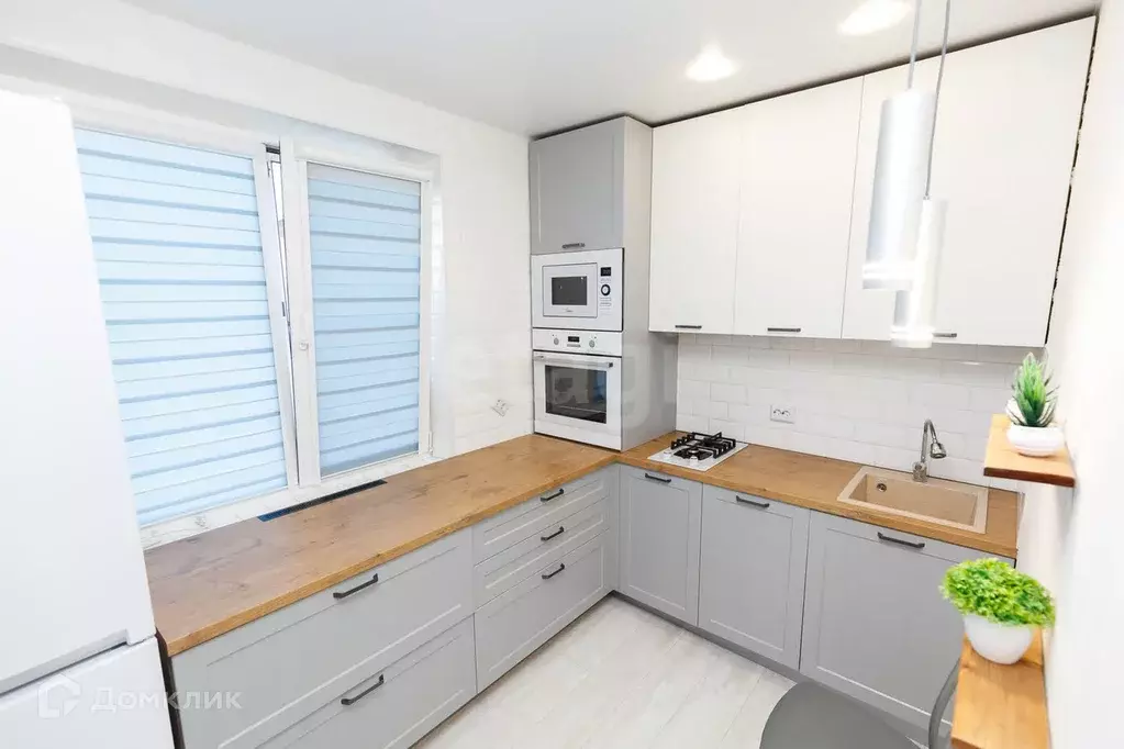 Продаётся 4-к квартира, 68 м - Фото 0