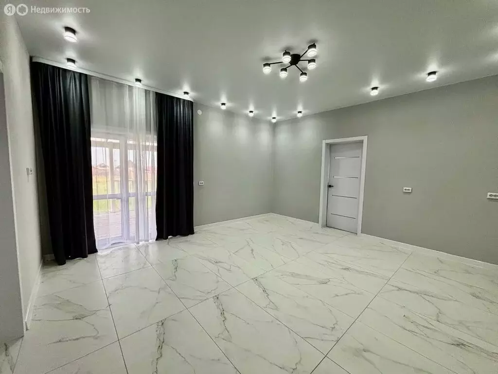 Дом в Грановщина, улица Кирилла Лаврова, 64А (210 м) - Фото 0