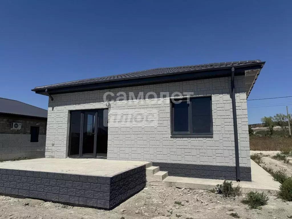 Дом в Краснодарский край, Новороссийск городской округ, Семигорский ... - Фото 1