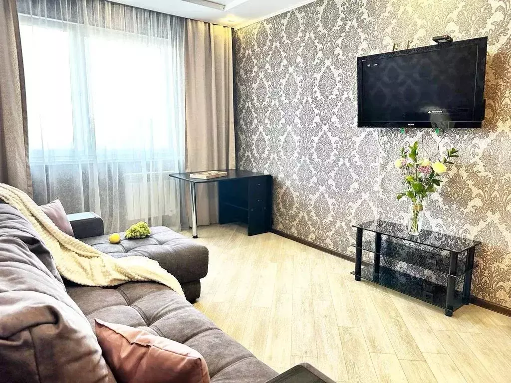 2-к кв. Иркутская область, Иркутск Юбилейный мкр, 122 (68.0 м) - Фото 1