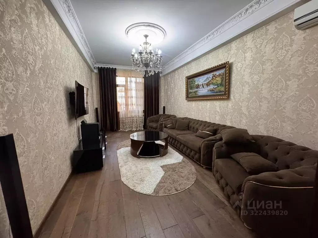3-к кв. Дагестан, Каспийск ул. Хизроева, 20Б (85.0 м) - Фото 0