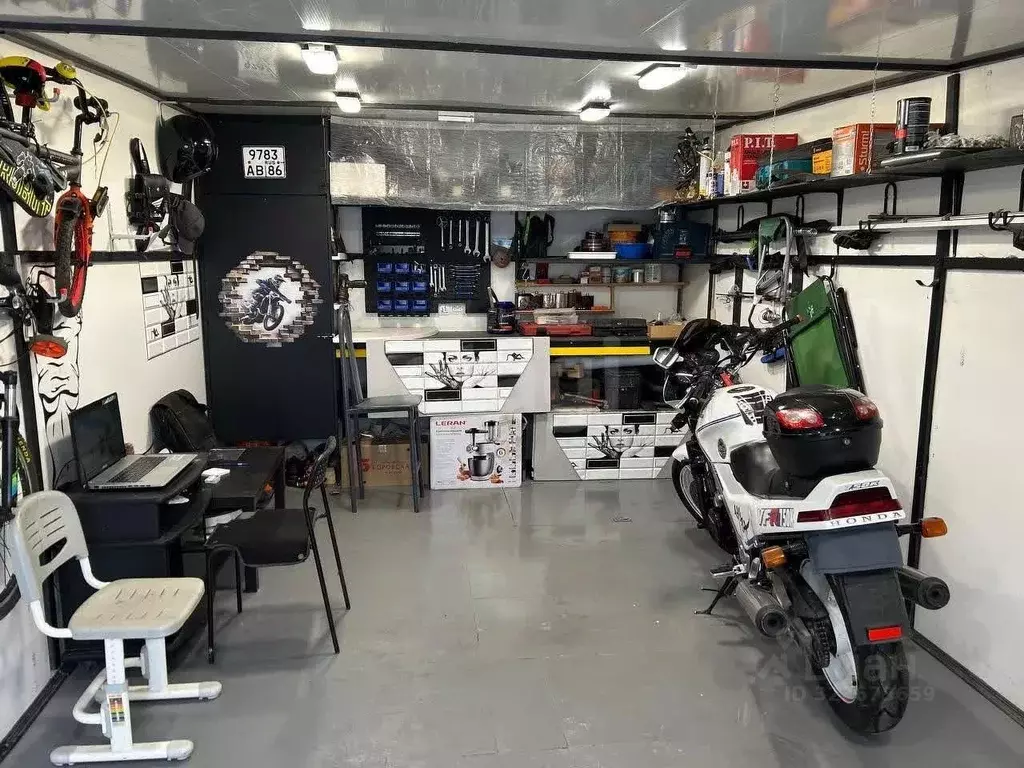 Гараж в Ханты-Мансийский АО, Сургут ГСК Энергостроитель-51 тер., 1062 ... - Фото 1