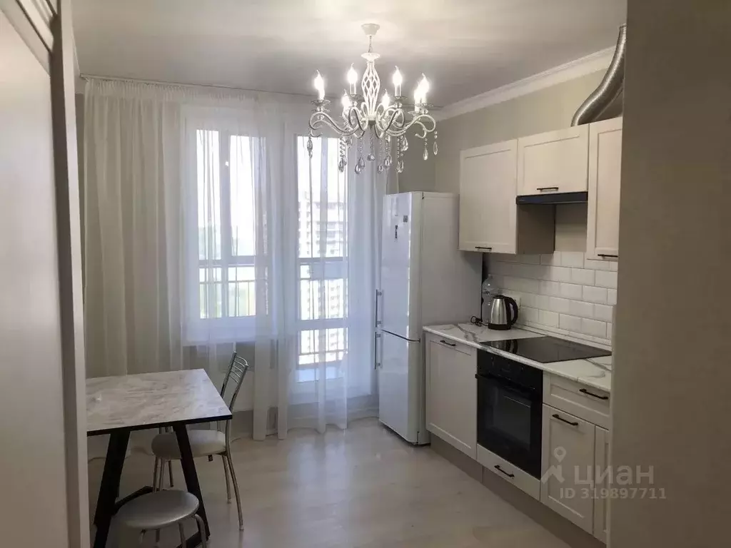 1-к кв. Татарстан, Казань ул. Родины, 26Е (32.0 м) - Фото 1