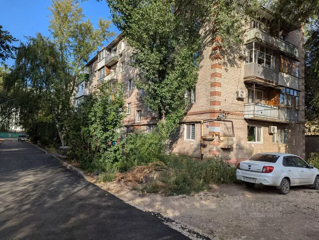 2-к кв. Саратовская область, Энгельс Смоленская ул., 21 (44.7 м) - Фото 1