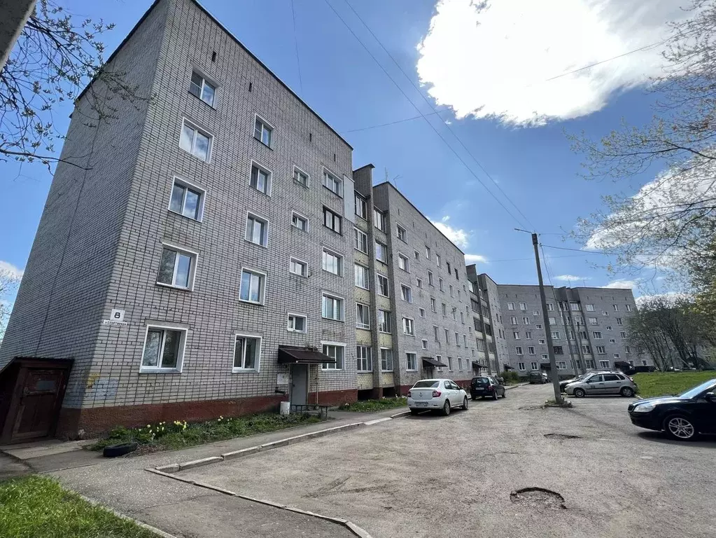 3-к кв. Кировская область, Киров Спортивная ул., 8 (58.3 м) - Фото 1