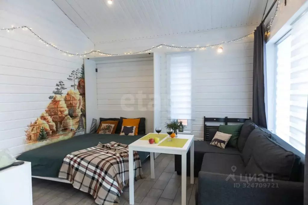 Дом в Ленинградская область, Выборг ул. Добровольцев, 25 (24 м) - Фото 1