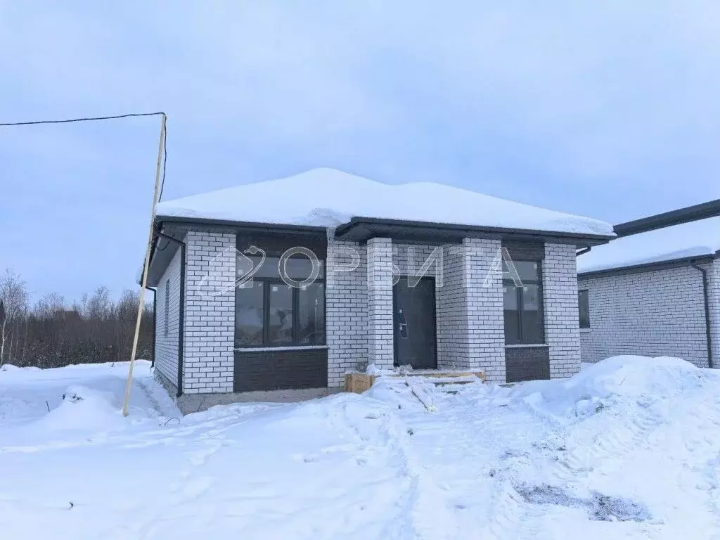 Дом в Тюменская область, Тюменский муниципальный округ, Винзили рп  ... - Фото 1