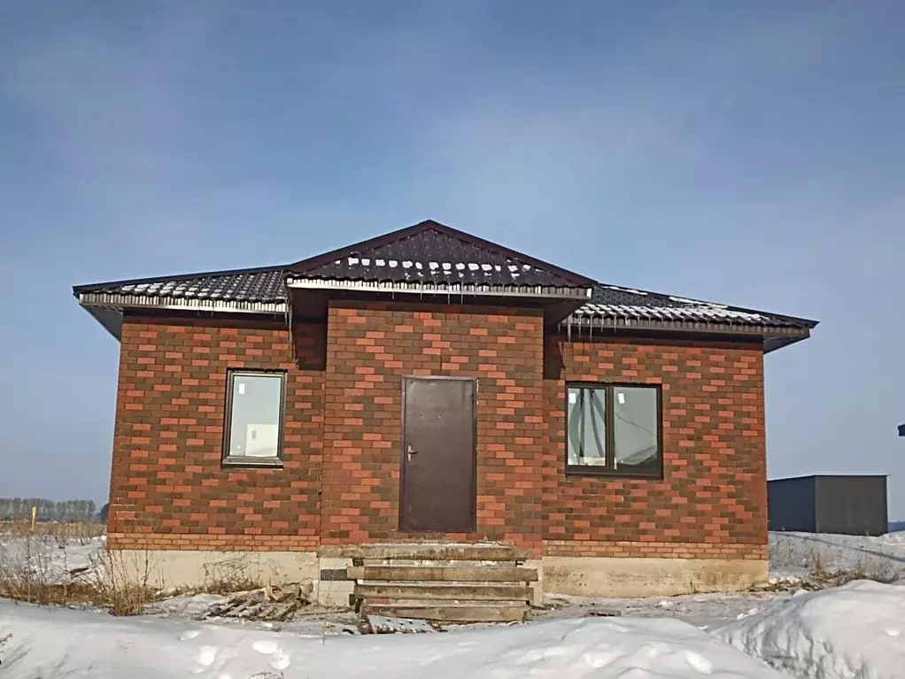 Дом в Башкортостан, Уфа городской округ, с. Нагаево ул. Советская, 13 ... - Фото 0