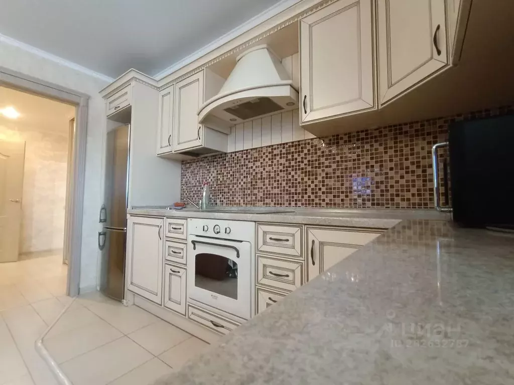 1-к кв. Татарстан, Казань ул. Четаева, 14а (50.0 м) - Фото 1