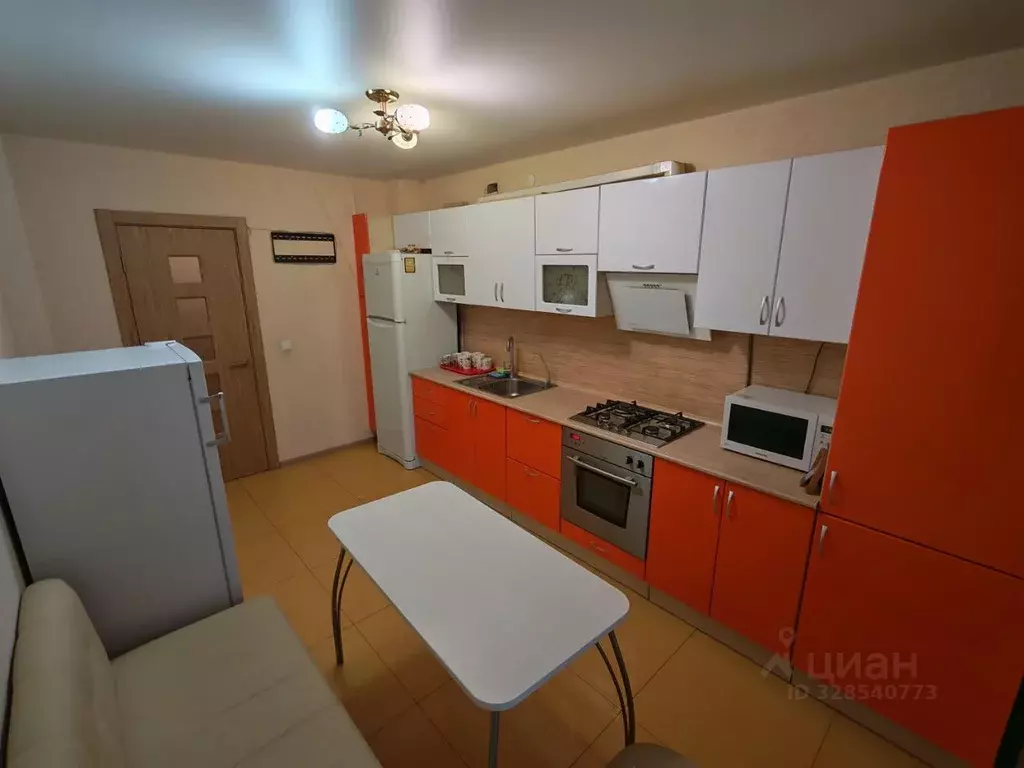 2-к кв. Чувашия, Чебоксары ул. А.В. Асламаса, 14 (60.2 м) - Фото 1