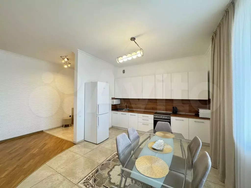 4-к. квартира, 131 м, 5/6 эт. - Фото 1