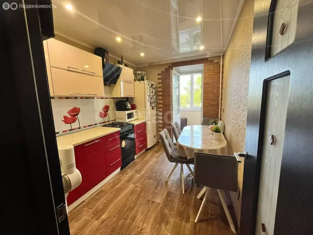 2-комнатная квартира: Энгельс, Восточный переулок, 12 (50.4 м) - Фото 1