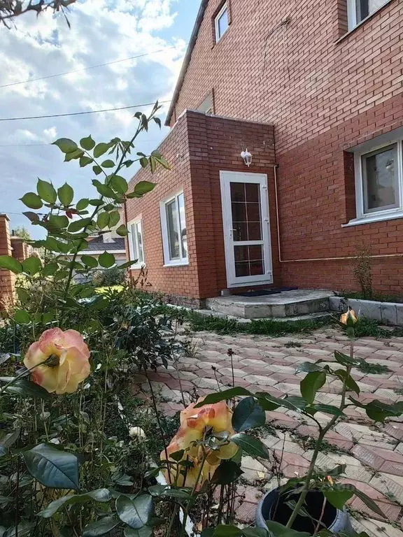 Дом в Омская область, Омск ул. 8-я Любинская, 39 (143 м) - Фото 2