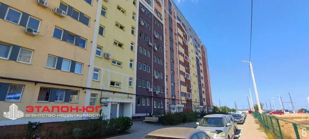 2-к кв. Севастополь ш. Камышовое, 37Бк1 (64.0 м) - Фото 0