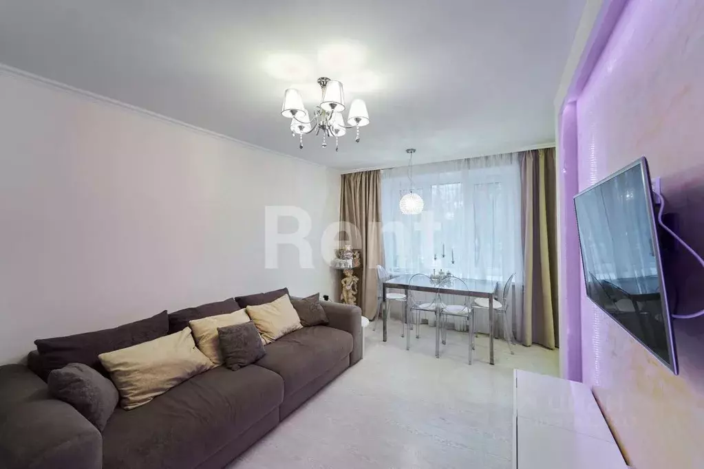 3-к кв. Москва ул. Раевского, 3 (60.0 м) - Фото 1