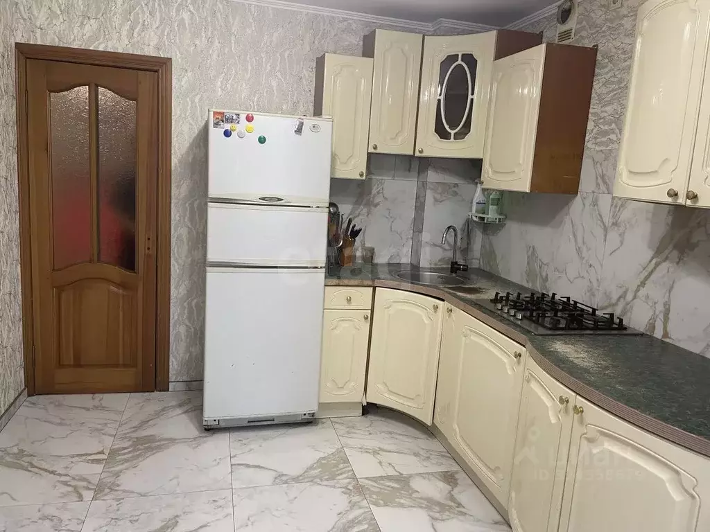 3-к кв. Саратовская область, Саратов ул. Имени Н.В. Гоголя, 130 (82.4 ... - Фото 2