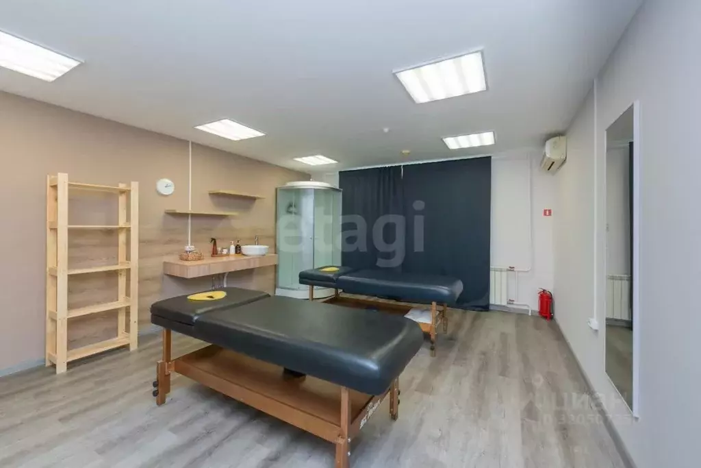 Помещение свободного назначения в Пермский край, Пермь ул. Академика ... - Фото 2