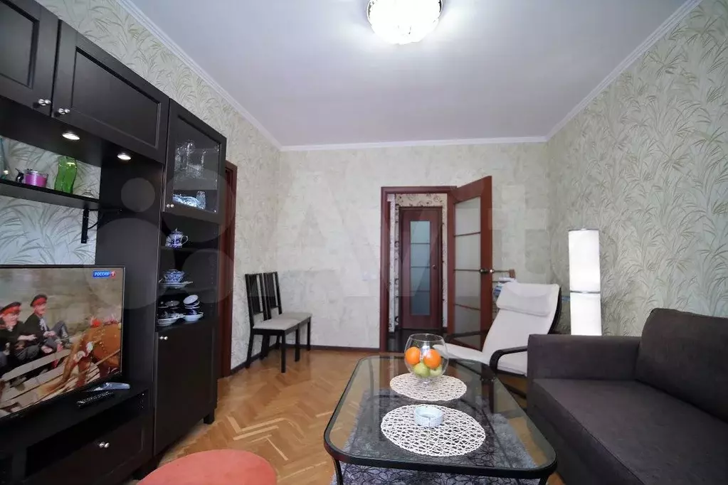 2-к. квартира, 42 м, 3/6 эт. - Фото 1