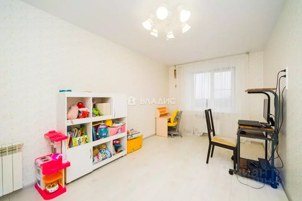3-к кв. Рязанская область, Рязань ул. 3-и Бутырки, 3к9 (87.4 м) - Фото 0