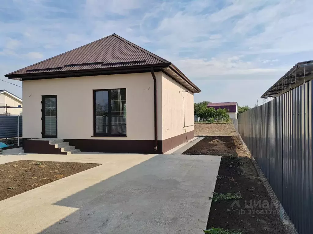 Дом в Краснодарский край, Красноармейский район, Новомышастовское ... - Фото 1