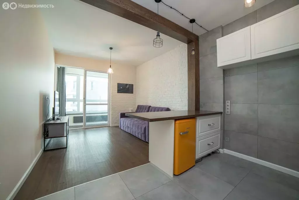 Квартира-студия: Екатеринбург, улица Ткачей, 13 (29.6 м) - Фото 1