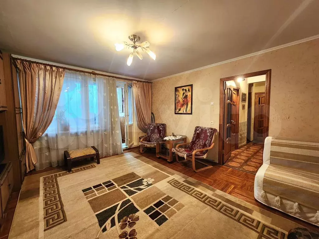 3-к. квартира, 56,5 м, 4/9 эт. - Фото 0