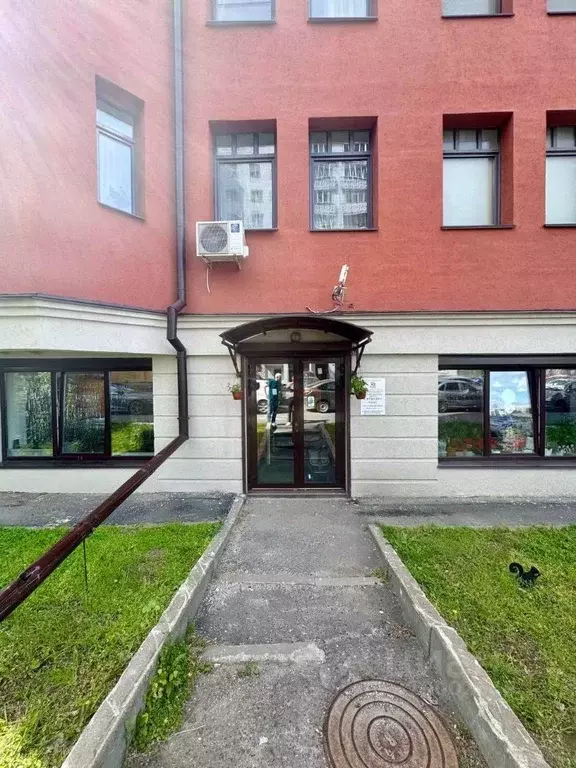 Помещение свободного назначения в Татарстан, Казань ул. Вишневского, 3 ... - Фото 0