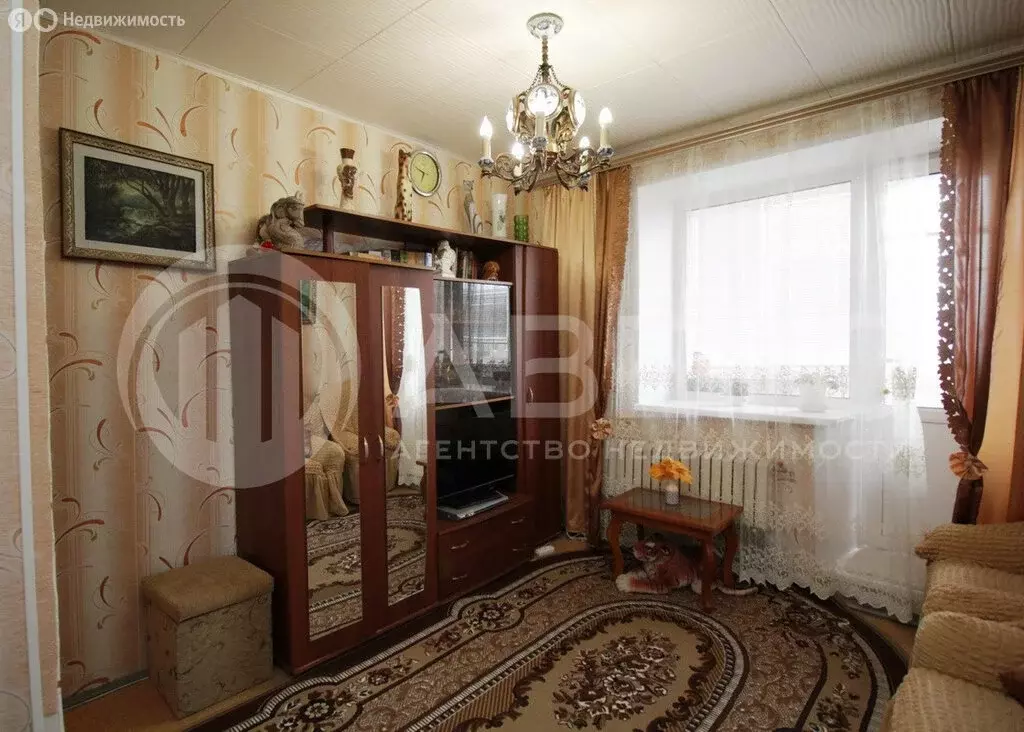 1-комнатная квартира: посёлок Красная Горбатка, Комсомольская улица, ... - Фото 1