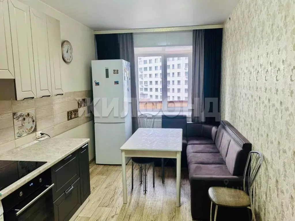 3-к кв. Хакасия, Абакан просп. Дружбы Народов, 43А (90.2 м) - Фото 2