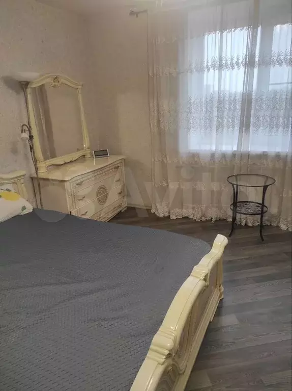 Комната 17 м в 3-к., 8/9 эт. - Фото 0