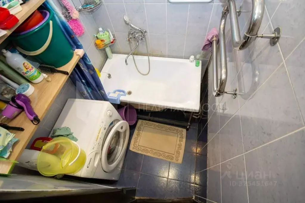 2-к кв. Тюменская область, Тюмень Тарманы мкр, ул. Малышева, 22 (43.0 ... - Фото 1