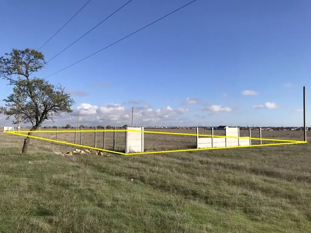 Участок в Крым, Сакский район, с. Уютное  (8.0 сот.) - Фото 1