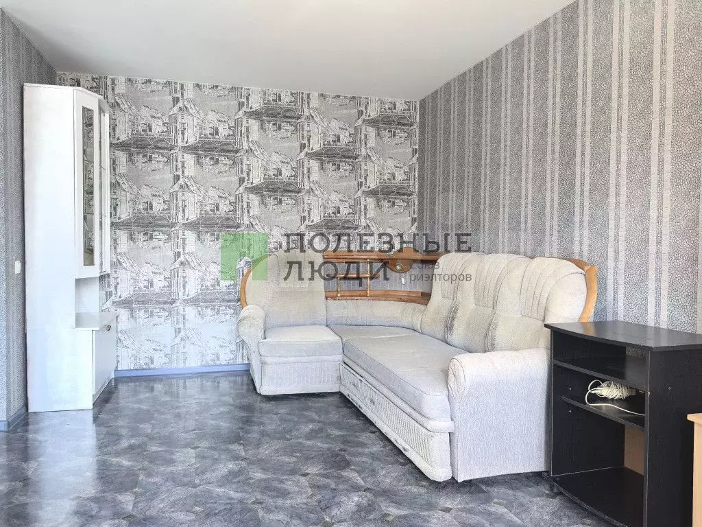 1-к. квартира, 32 м, 4/5 эт. - Фото 1