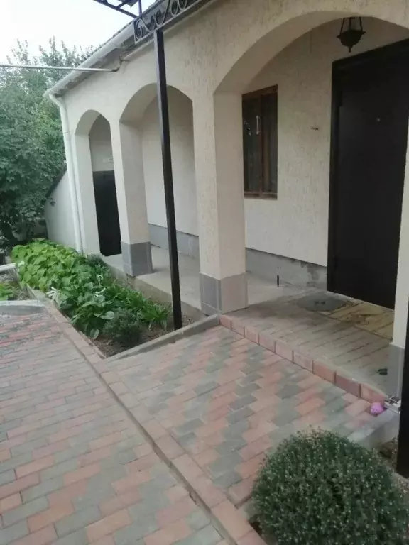 Дом в Крым, Симферопольский район, Гвардейское с/пос, с. Софиевка ул. ... - Фото 1