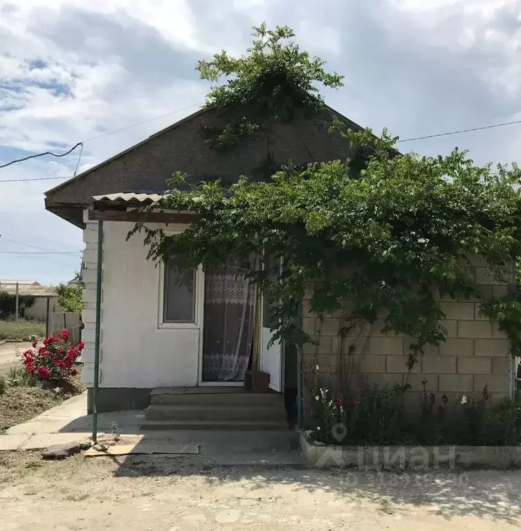 Дом в Крым, Судак ул. Чобан-Заде, 16 (16 м) - Фото 2