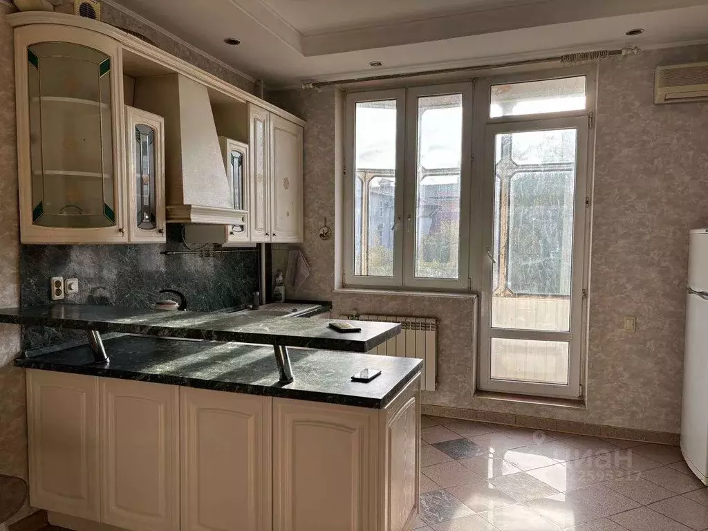 3-к кв. Курская область, Курск ул. Красной Армии, 10 (120.0 м) - Фото 1