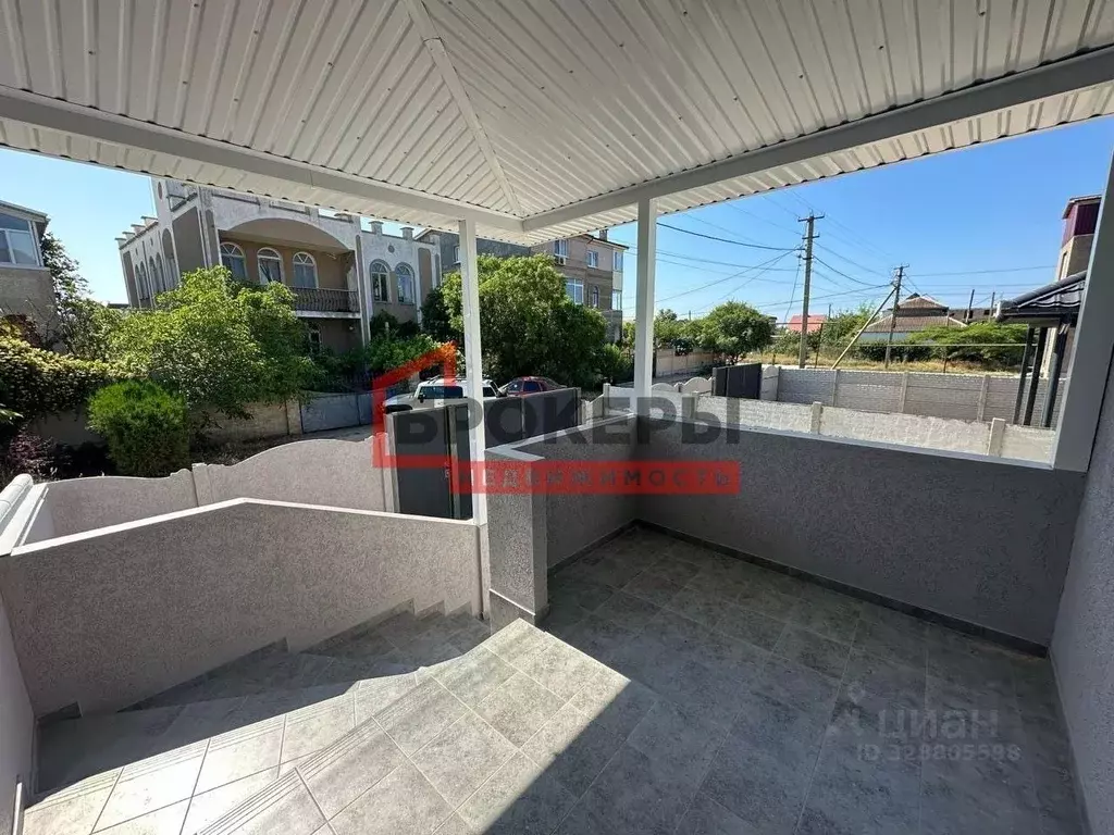 Дом в Крым, Евпатория городской округ, Заозерное пгт ул. Прибрежная ... - Фото 2