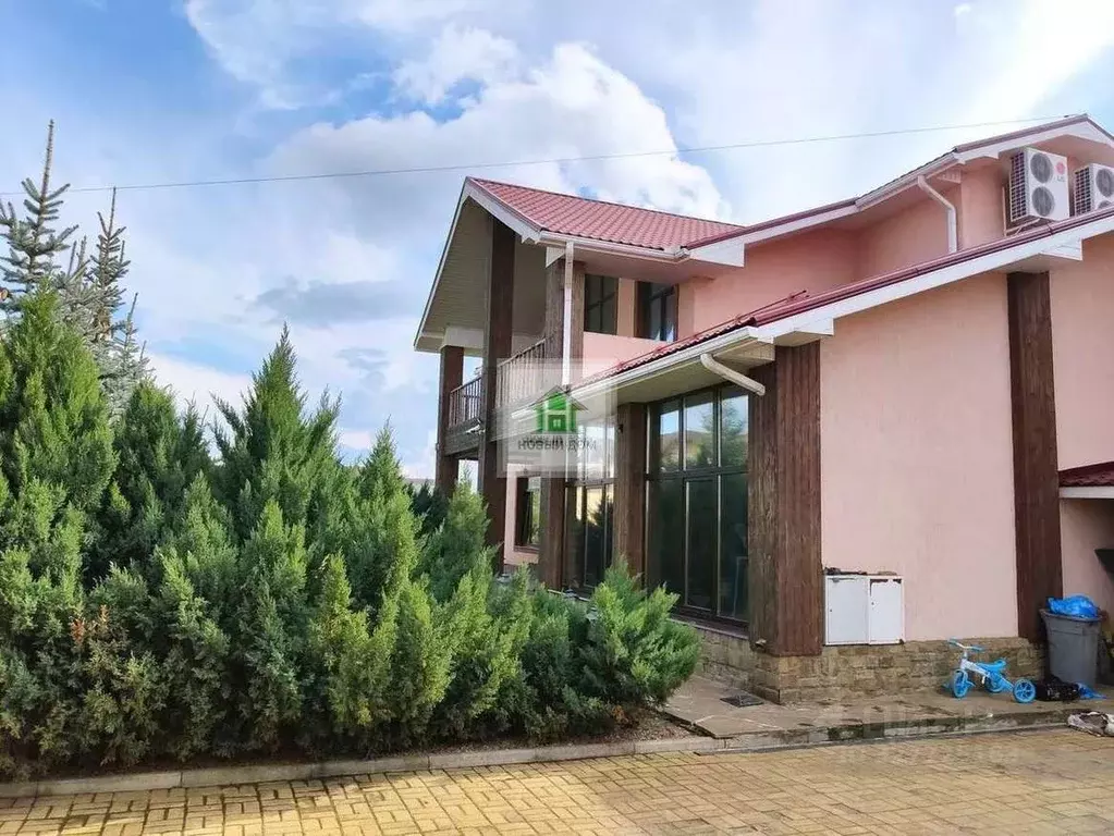 Дом в Белгородская область, Белгородский район, Дубовское с/пос, пос. ... - Фото 1