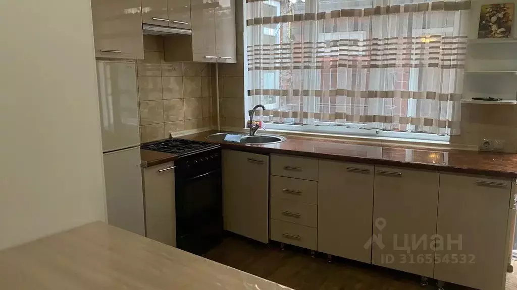 1-к кв. Северная Осетия, Владикавказ ул. Льва Толстого, 43 (42.0 м) - Фото 0