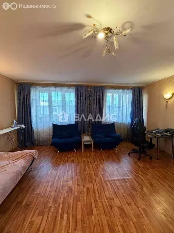 1-комнатная квартира: Улан-Удэ, улица Смолина, 54А (55.7 м) - Фото 1