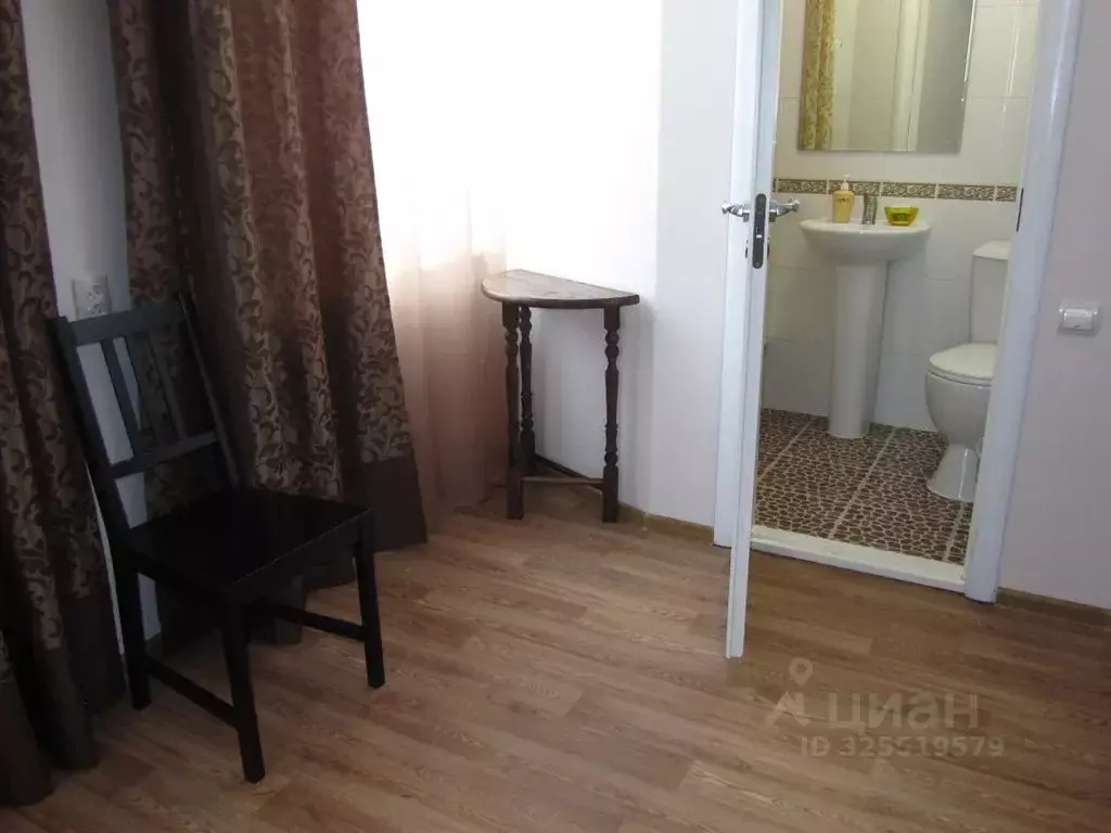 Комната Саратовская область, Хвалынск ул. Урицкого, 36 - Фото 2