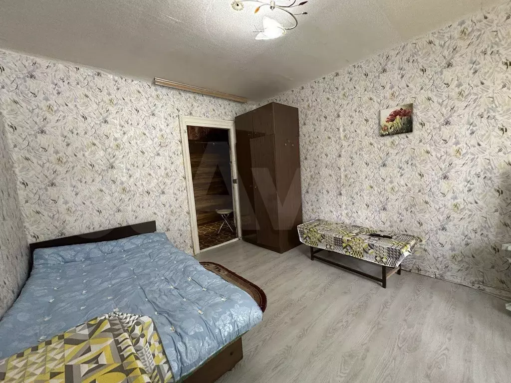 Комната 14 м в 4-к., 2/5 эт. - Фото 1